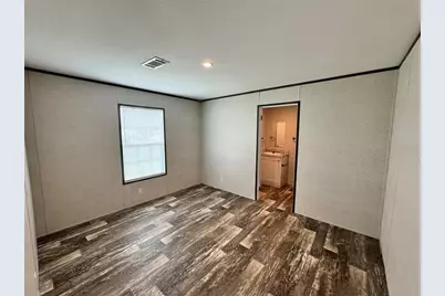 1115 NW 12th Lane, Lake Panasoffkee, FL 33538 - Photo 6