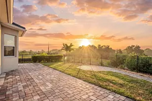 16049 Volterra Point, Montverde, FL 34756 - Photo 2