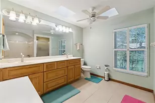 2610 12 Point Dr, Lakeland, FL 33811 - Photo 12