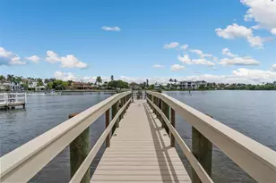 1229 Moonmist Cir, Sarasota, FL 34242 - Photo 40