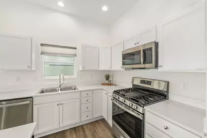 1576 Good Place, The Villages, FL 34762 - Photo 16