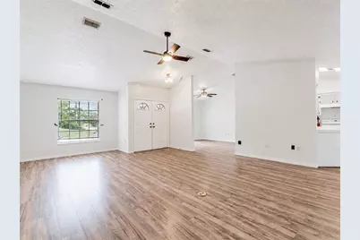 265 Clearfield Avenue, Spring Hill, FL 34606 - Photo 4