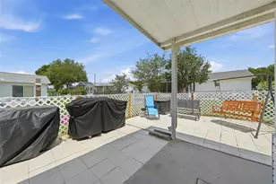 9565 SE 173rd Pl, Summerfield, FL 34491 - Photo 32