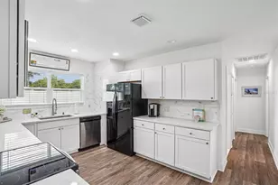 1211 Morningside Dr, Mount Dora, FL 32757 - Photo 12