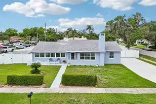1211 Morningside Dr, Mount Dora, FL 32757 - Photo 2