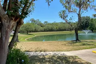 1004 Royal Oak Blvd, Leesburg, FL 34748 - Photo 10