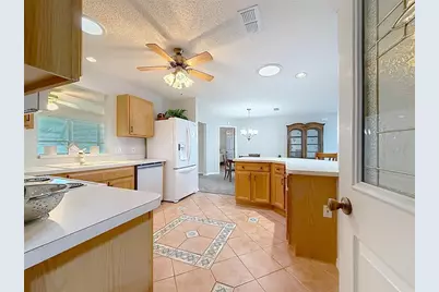 2718 Benavides Drive, The Villages, FL 32162 - Photo 14