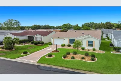 2718 Benavides Drive, The Villages, FL 32162 - Photo 2