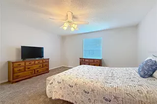 2718 Benavides Dr, The Villages, FL 32162 - Photo 20