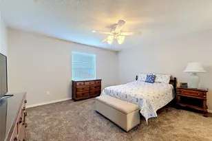 2718 Benavides Dr, The Villages, FL 32162 - Photo 18