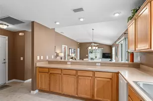 1109 Tipton Ln, The Villages, FL 32163 - Photo 10