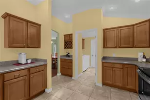 897 Folkstone Way, The Villages, FL 32162 - Photo 14