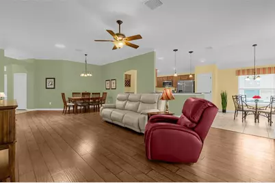 897 Folkstone Way, The Villages, FL 32162 - Photo 6