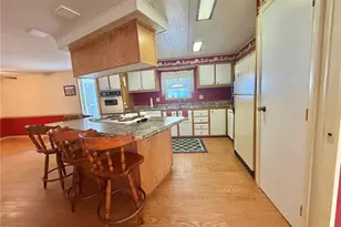 227 Aspen Cir, Leesburg, FL 34748 - Photo 4