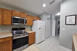 15230 Markham Dr, Clermont, FL 34714 - Photo 10