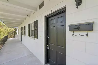 791 Lake Avenue #5, Clermont, FL 34711 - Photo 2