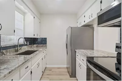791 Lake Avenue #5, Clermont, FL 34711 - Photo 2