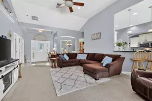 4215 Williams St, Fruitland Park, FL 34731 - Photo 6