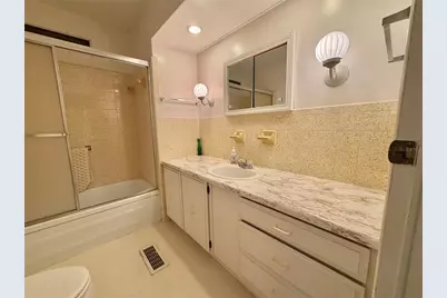 132 Tamarisk Way, Leesburg, FL 34748 - Photo 24