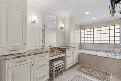 3560 Worth Circle, The Villages, FL 32162 - Photo 36