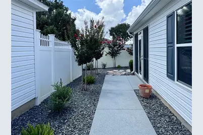 2090 Inverness Place, The Villages, FL 32162 - Photo 32