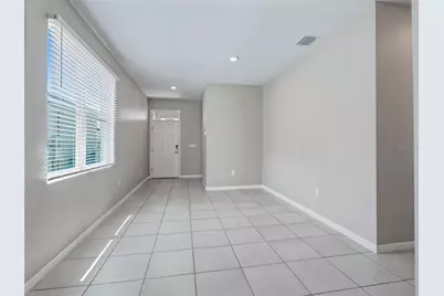5072 Stokes Way, Wildwood, FL 34785 - Photo 4