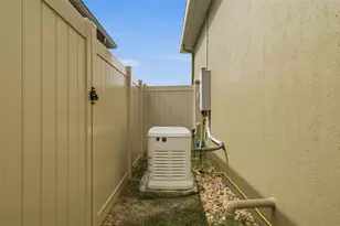 16716 Abbey Hill Ct, Clermont, FL 34711 - Photo 48