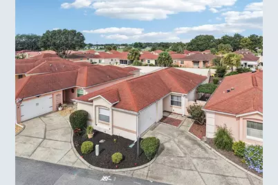 914 Mendoza Boulevard, Lady Lake, FL 32159 - Photo 2