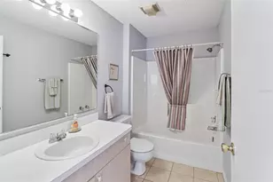 914 Mendoza Blvd, Lady Lake, FL 32159 - Photo 20