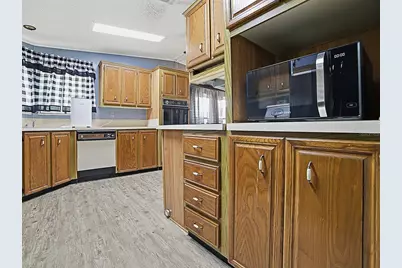 25035 Bellevue, Leesburg, FL 34748 - Photo 16