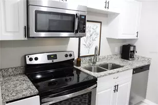 6014 Cedar St NE, Saint Petersburg, FL 33703 - Photo 16