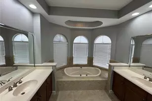 142 Harrington Ct, Davenport, FL 33837 - Photo 12