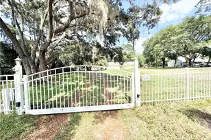 34704 Radio Rd, Leesburg, FL 34788 - Photo 4