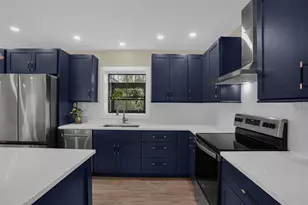 10945 Big Tree Ln, Clermont, FL 34711 - Photo 4