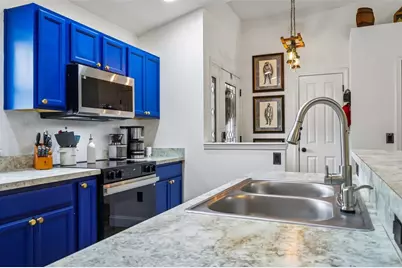 6401 E Warm Springs Avenue, Coleman, FL 33521 - Photo 10