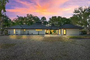 13061 SE 158th Ln, Weirsdale, FL 32195 - Photo 1