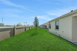 8124 Sunny Point Trail, Parrish, FL 34219 - Photo 12