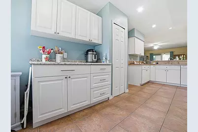 5052 China Sea, Tavares, FL 32778 - Photo 14