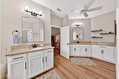 4025 Lake Bosse View Drive, Orlando, FL 32810 - Photo 40