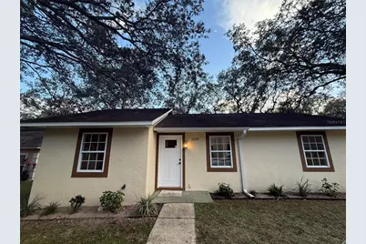 40233 Palm Street, Lady Lake, FL 32159 - Photo 2