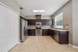 12730 Grovehurst Ave, Winter Garden, FL 34787 - Photo 6