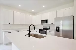 3060 Sunscape Terrace, Groveland, FL 34736 - Photo 6