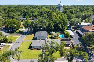1012 S Baker St, Mount Dora, FL 32757 - Photo 6