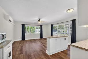 1012 S Baker St, Mount Dora, FL 32757 - Photo 14