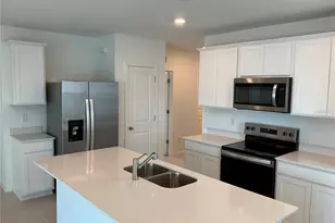 3556 Hornbeam Rd, Spring Hill, FL 34609 - Photo 4