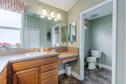 877 Winifred Way, The Villages, FL 32162 - Photo 16