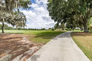 877 Winifred Way, The Villages, FL 32162 - Photo 30