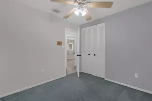 35505 Crescent Dr, Fruitland Park, FL 34731 - Photo 20