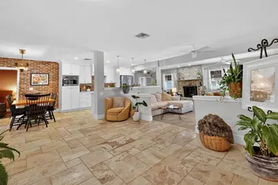 414 W 12th Avenue, Mount Dora, FL 32757 - Photo 10