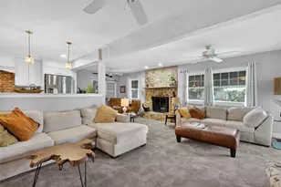 414 W 12th Ave, Mount Dora, FL 32757 - Photo 18